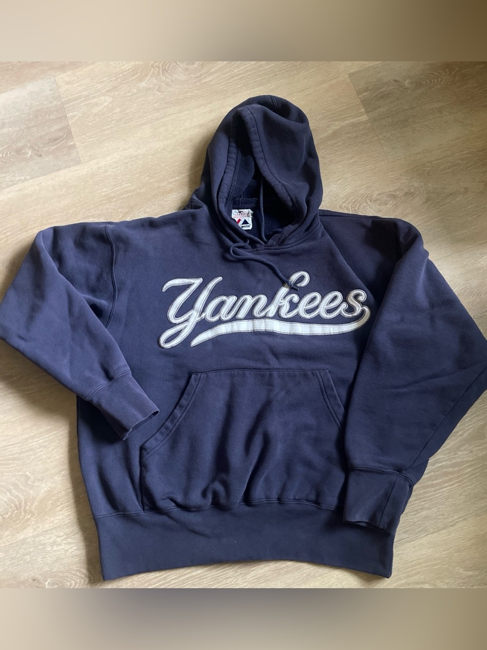 Majestic New York Yankees navy blue hoodie